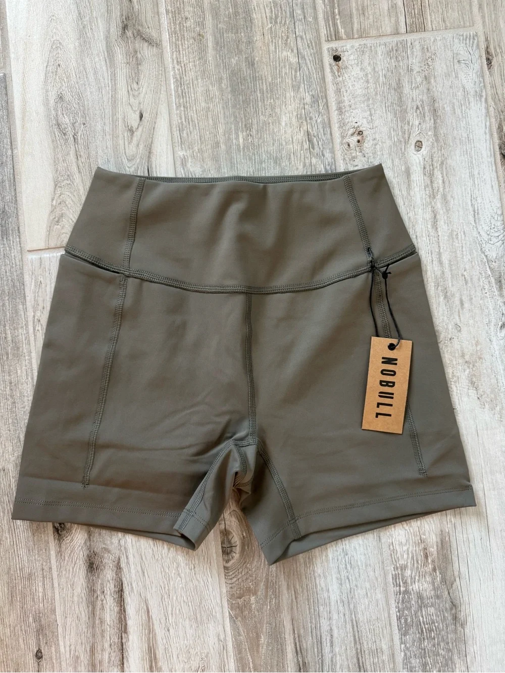 Nobull Women’s Small High Rise Olive Green Matte 4inch Shorts New With Tags